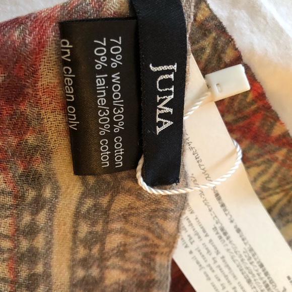 Designer Shawl in Burgandy tones - Picture 6 of 6